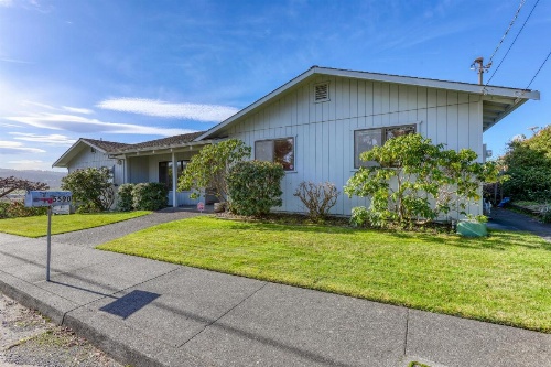 Humboldt Bay Retreat image 14