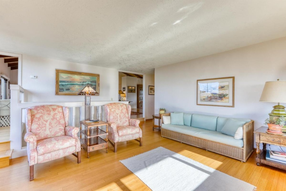 Humboldt Bay Retreat Image 21