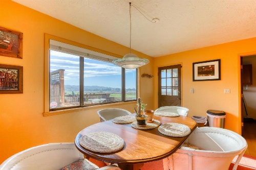 Humboldt Bay Retreat image 22