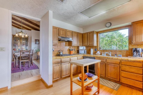 Humboldt Bay Retreat image 23